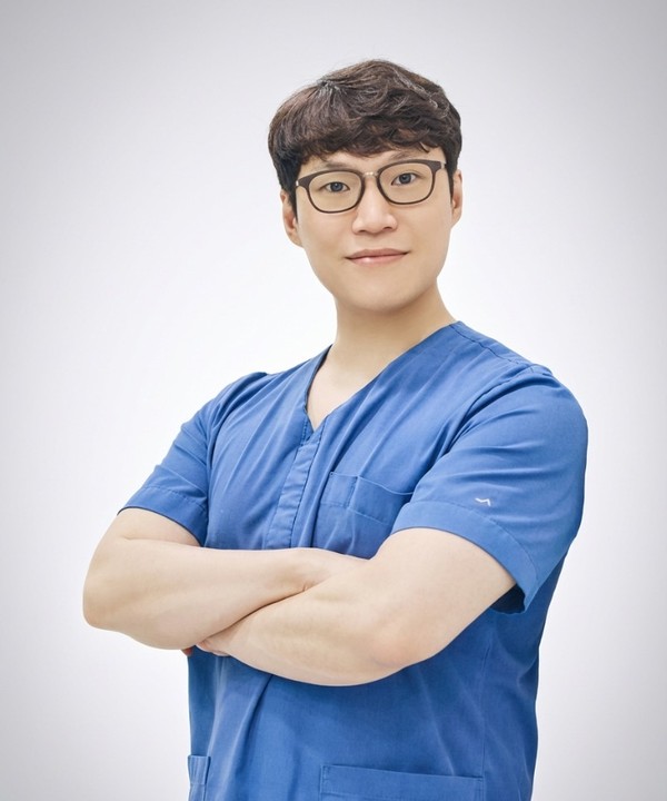 서울365치과 박준규 대표원장 박준규 대표원장 - 서울365치과